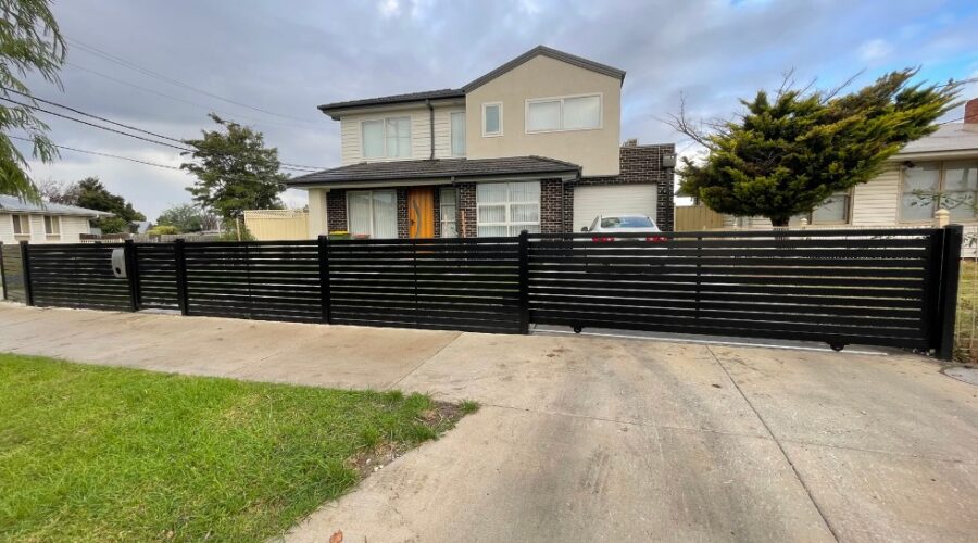 Automatic Sliding Gates - aluminium automatic sliding gate - fencing contractor in vic - fencing contractor near me - sliding gate installation in vic