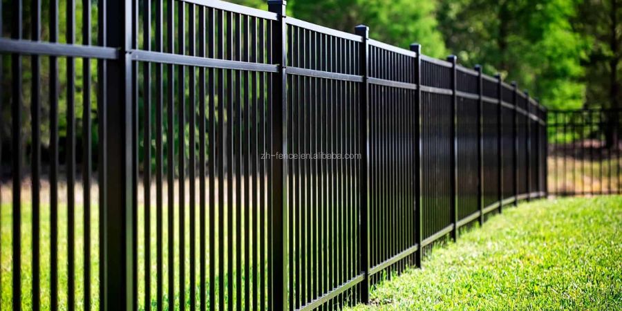 Tubular Steel Fencing: A Secure & Stylish Option - Pentagon