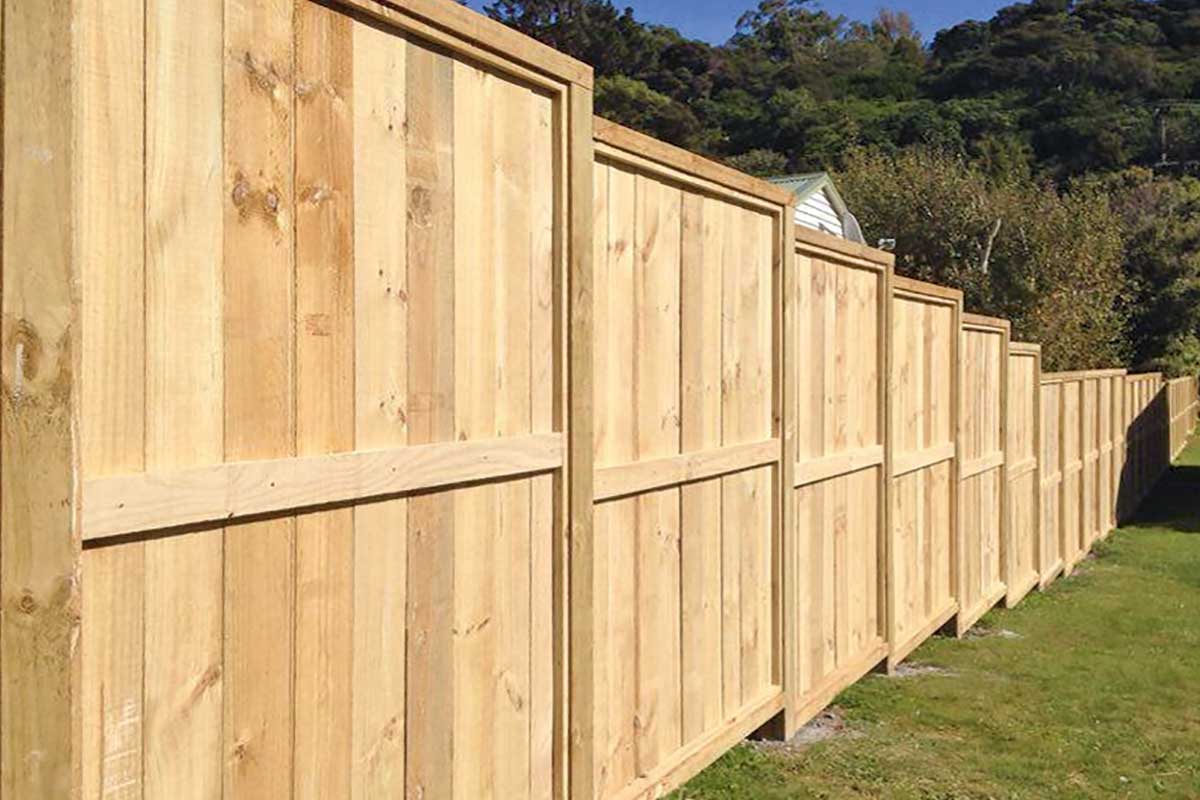 Exploring the Beauty of Timber Fence - Pentagon