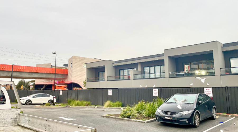 Colorbond fencing - Commercial fencing in Melbourne - carport safety fencing in Melbourne