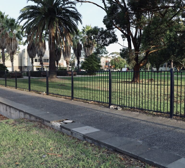 steel tubular security fencing melbourne