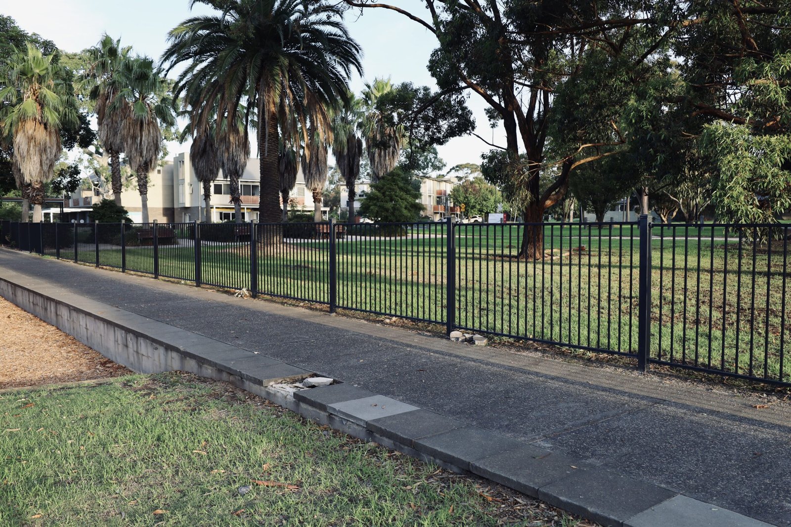steel tubular security fencing melbourne
