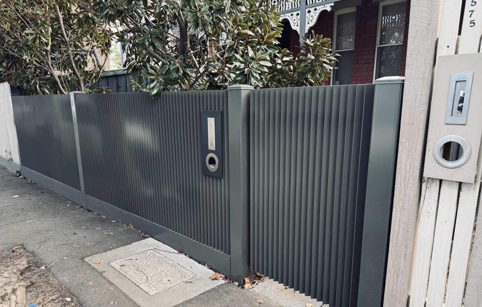 Aluminium Vertical Angled Blade Swing Gates