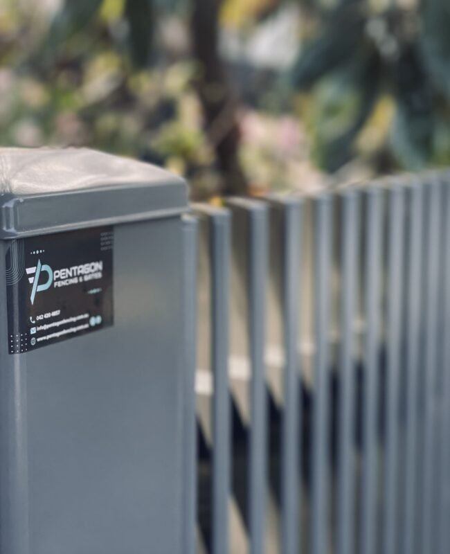 Aluminium Blade Fencing Melbourne: Vertical, Flat and Angled Blade Options Compared 7 aluminium vertical blade fence pentagon