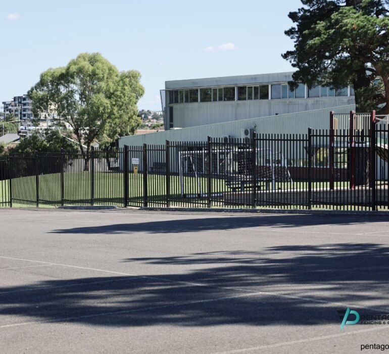 rod top steel fencing melbourne pengtagon