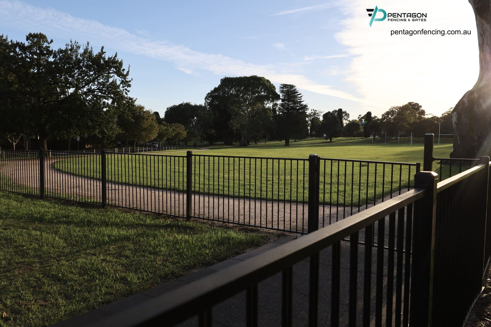 Tubular Steel Fencing Melbourne: Flat Top, Ring Top, Loop Top and Spear Top Styles Compared 2 tubular steel flat fencing melbourne